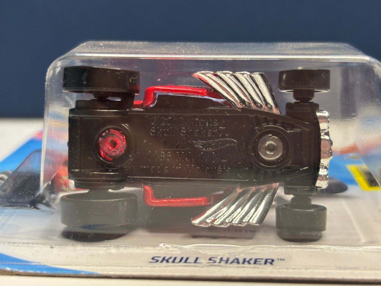 Skull Shaker: Experimotors (short card)