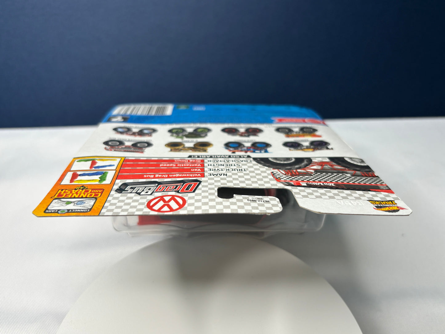 Monster Trucks: VW Drag Bus