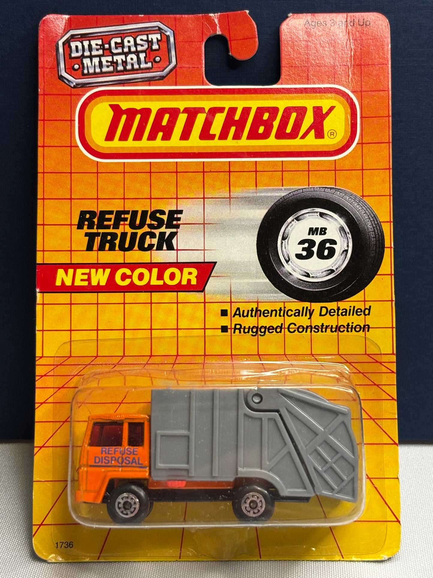 Matchbox MB #36 Refuse Truck (gray)