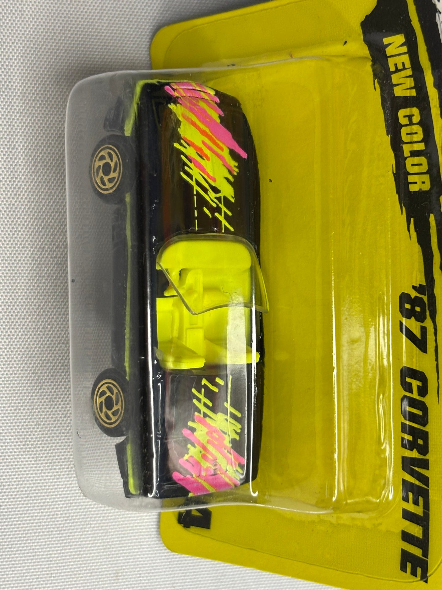 Matchbox #14 ‘87 Corvette (new color)