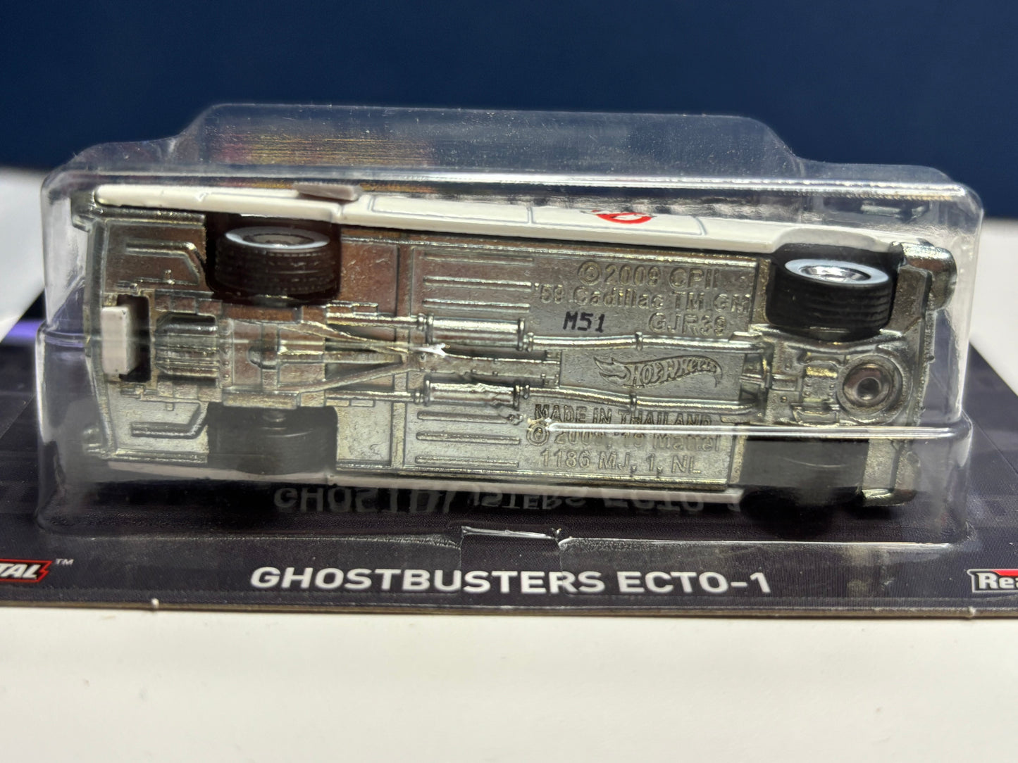Ghostbusters Ecto-1 Premium