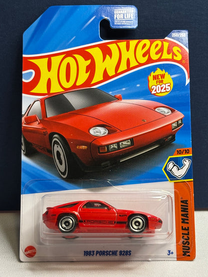 Muscle Mania 1983 Porsche 928S
