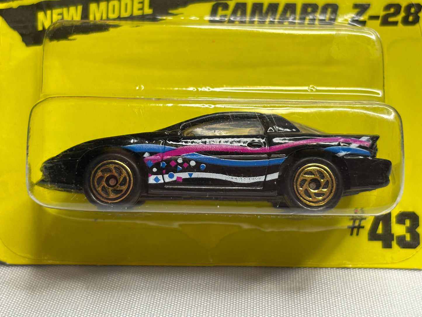 Matchbox MB #43 Camaro Z-28 (new model)