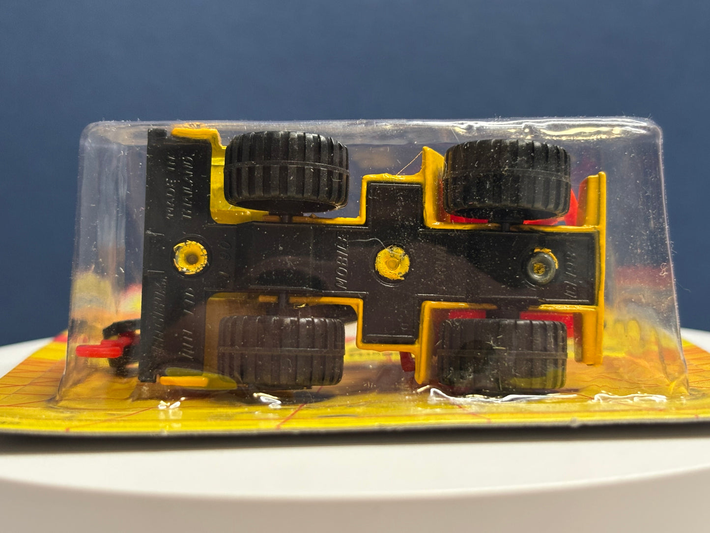 Matchbox MB #42 Mobile Crane (red)