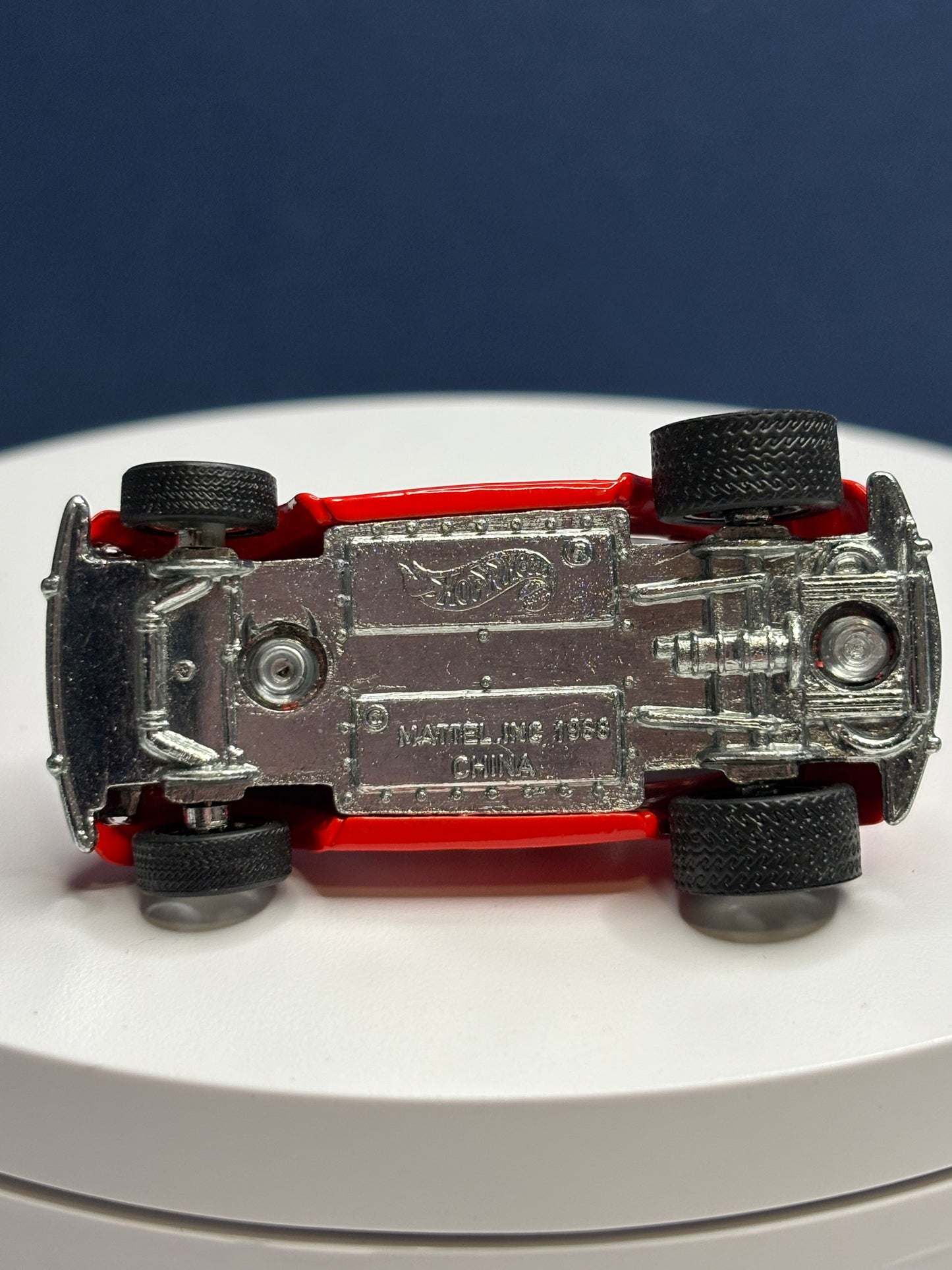 Hot Wheels VW Bug w/real rubber tires