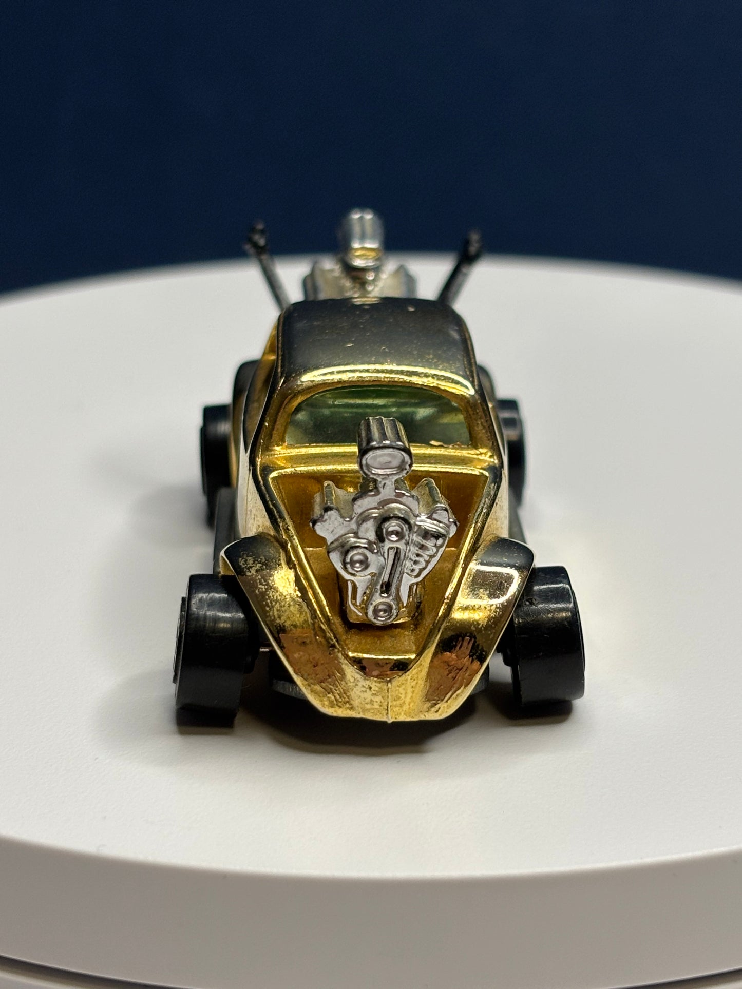 Johnny Lightning Commemorative VW Bug Bomb