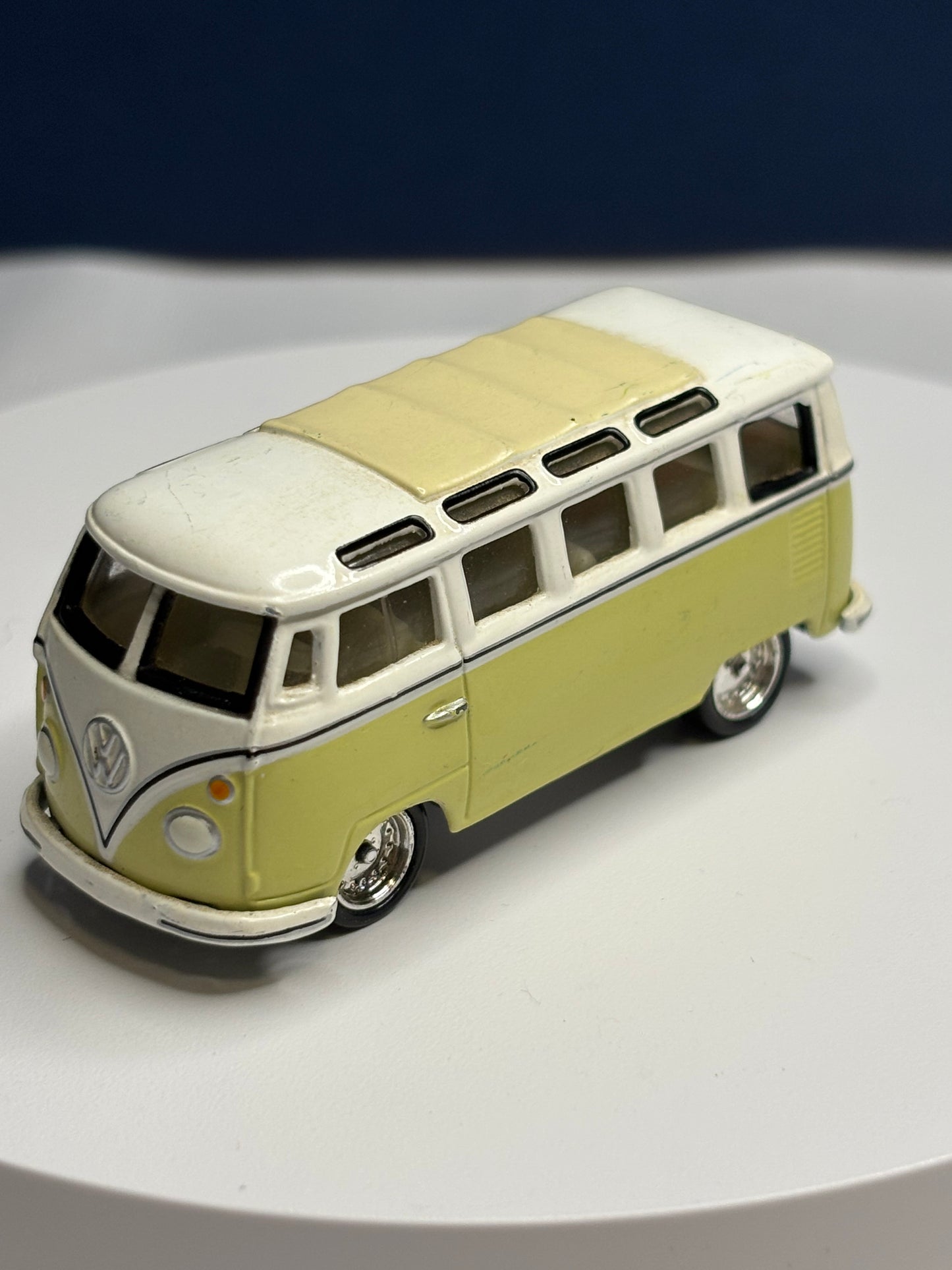 VW Bus