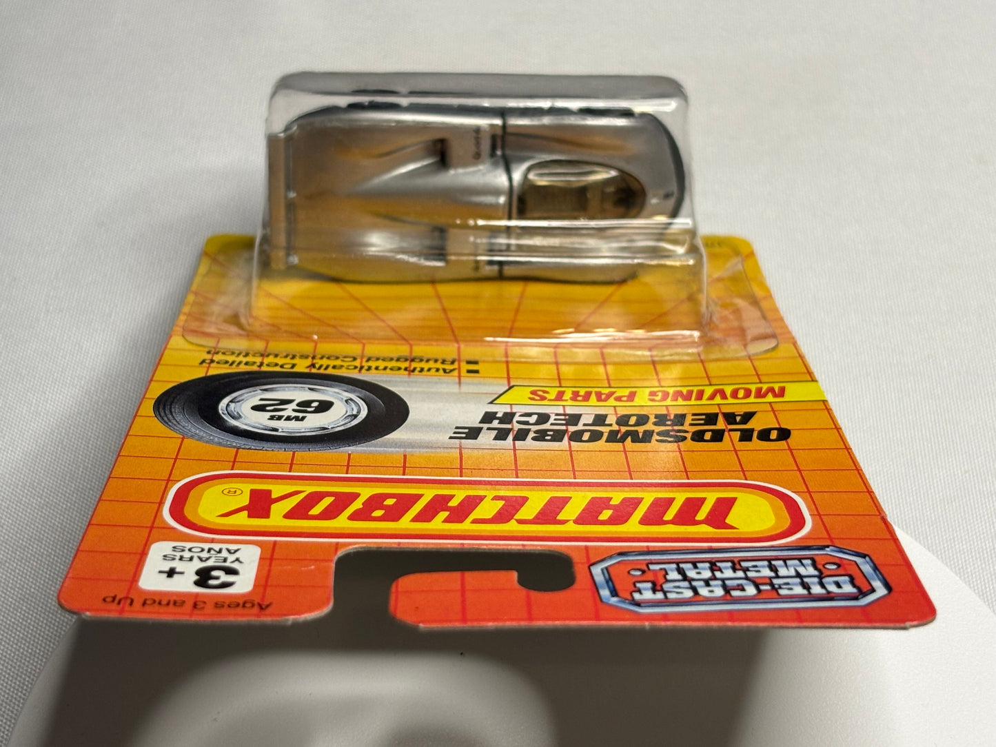 Matchbox MB #62 Oldsmobile Aerotech (moving parts)