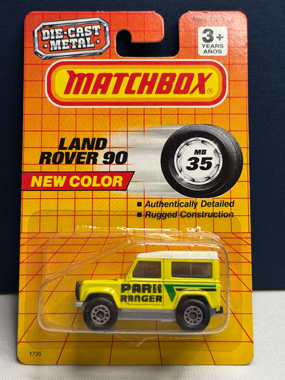 Matchbox MB #35 Land Rover 90 (park ranger)