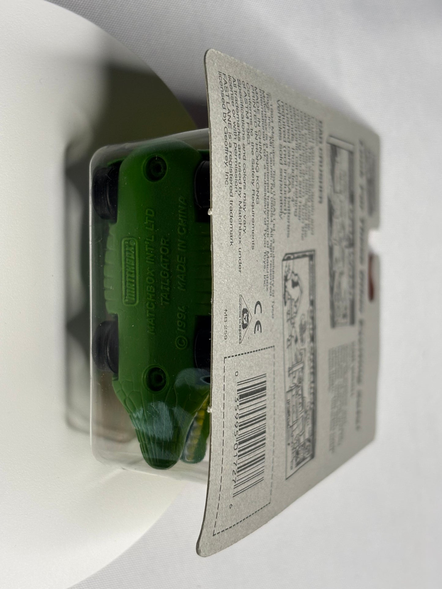 Matchbox MB #27 Tailgator