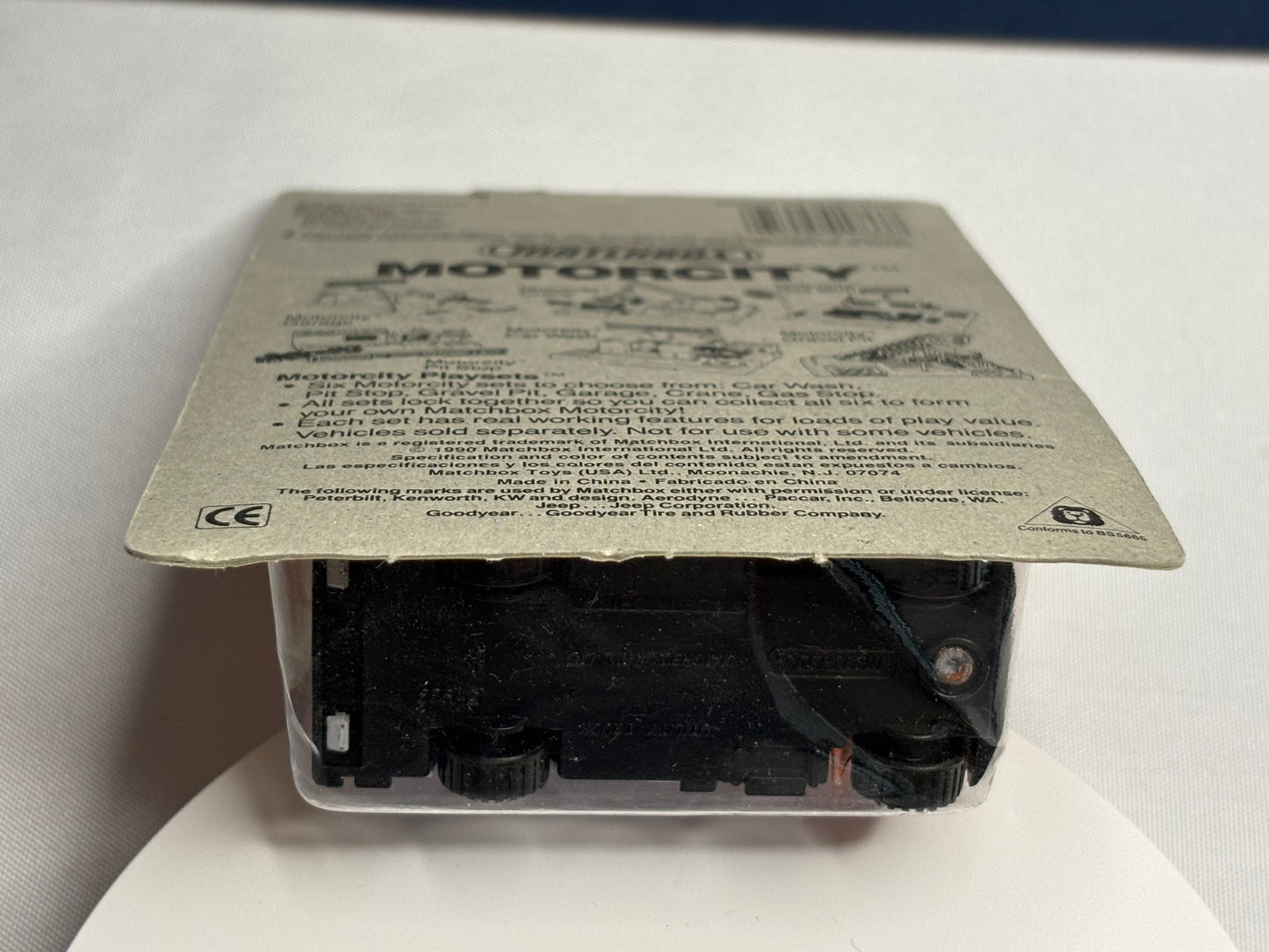 Matchbox MB #33 Utility Truck