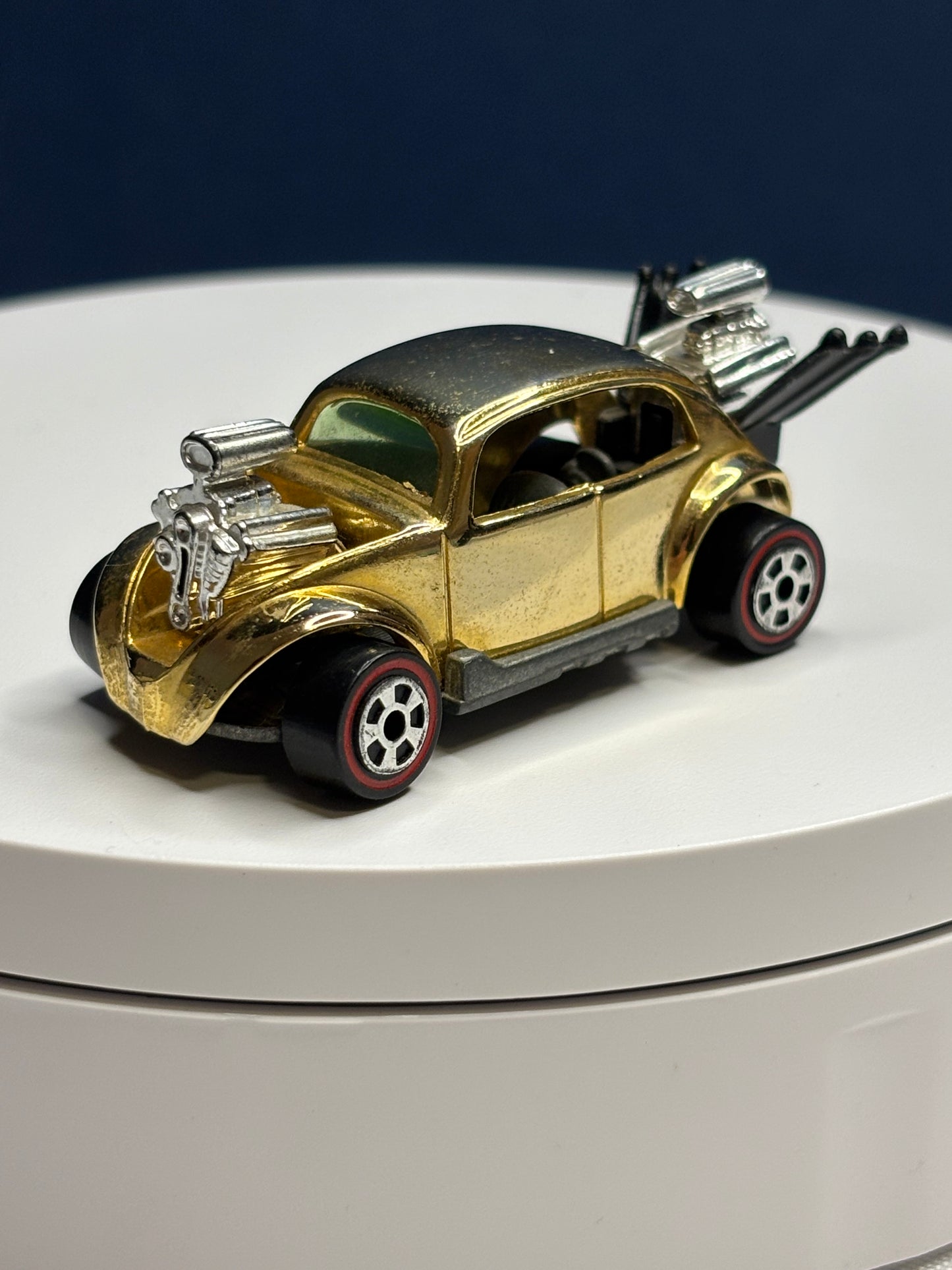 Johnny Lightning Commemorative VW Bug Bomb