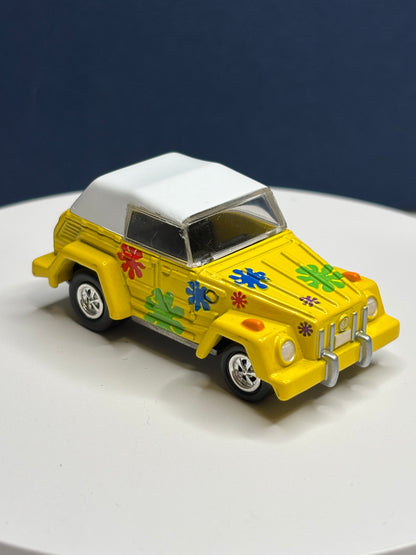 Johnny Lightning VW Thing (flower pattern)