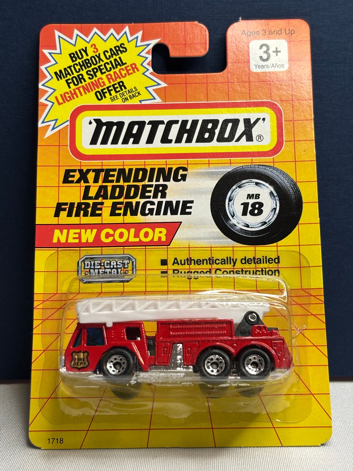 Matchbox MB #18 Extending Ladder Fire Engine (new color $