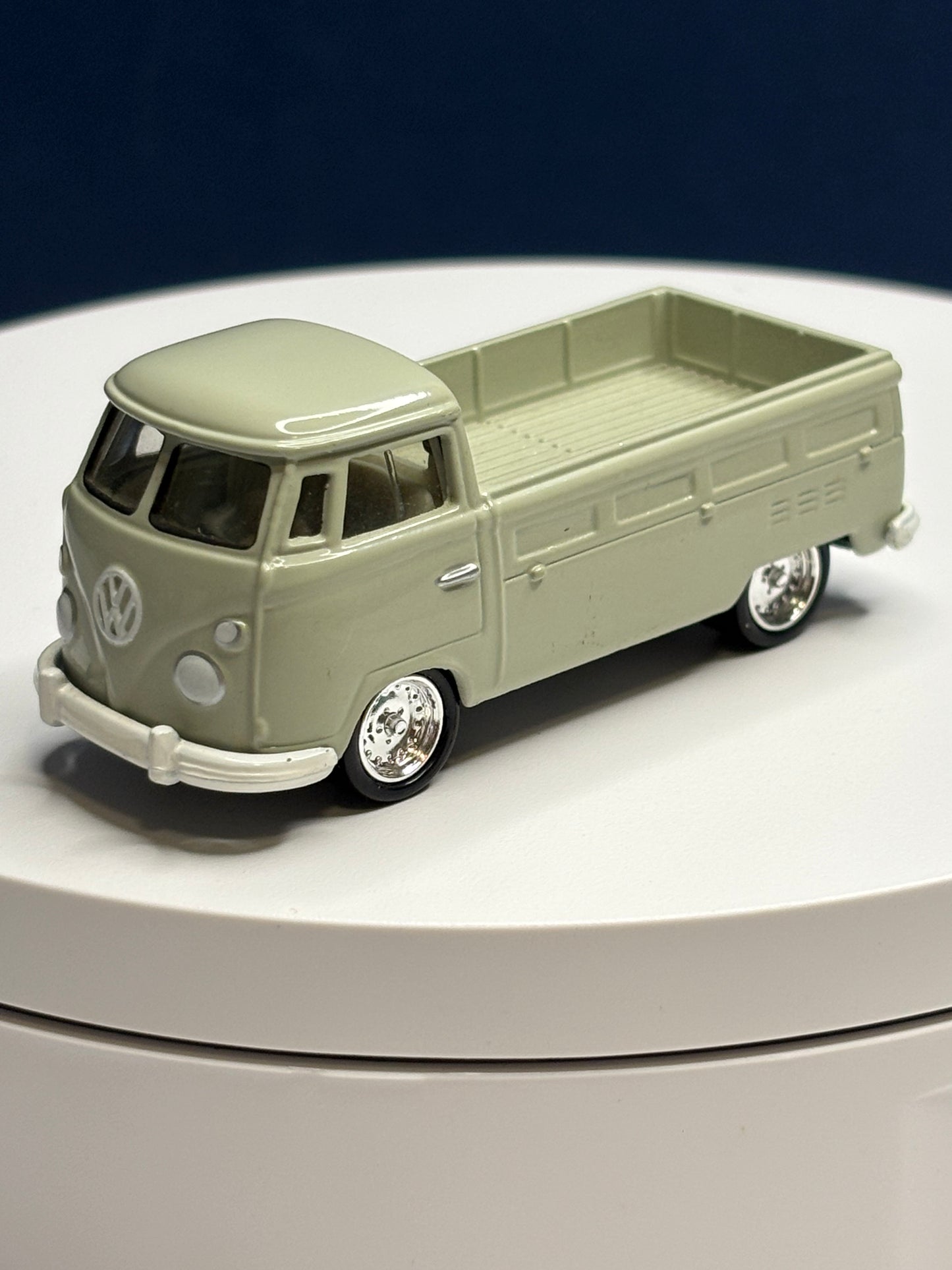 Johnny Lightning VW Type 2 Pickup
