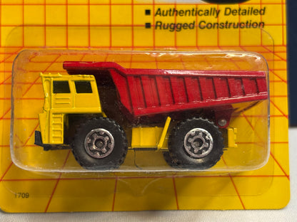 Matchbox MB #9 Dump Truck
