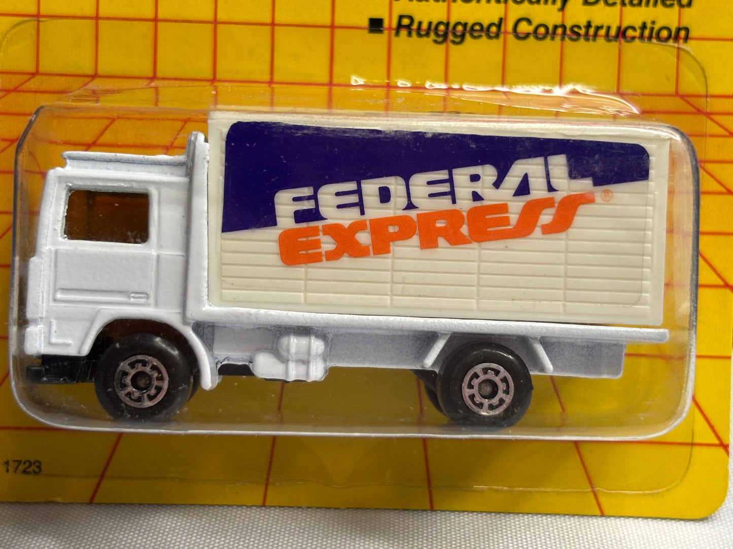 Matchbox MB #23 Volvo Container Truck (fedex)