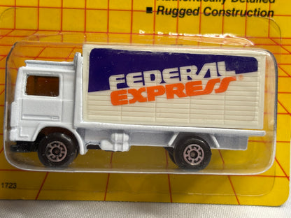 Matchbox MB #23 Volvo Container Truck (fedex)