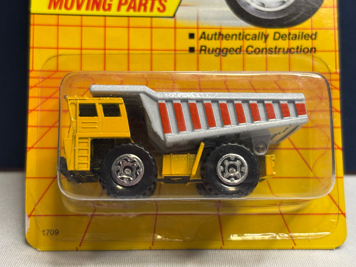 Matchbox: MB #9 Earth Mover
