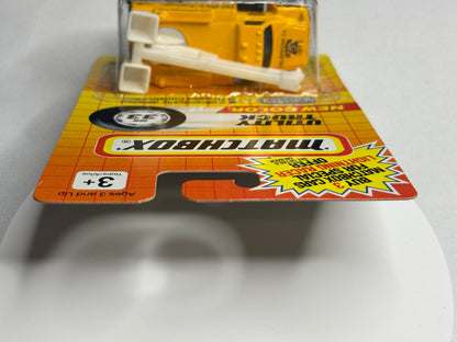 Matchbox MB #33 Utility Truck (new color)