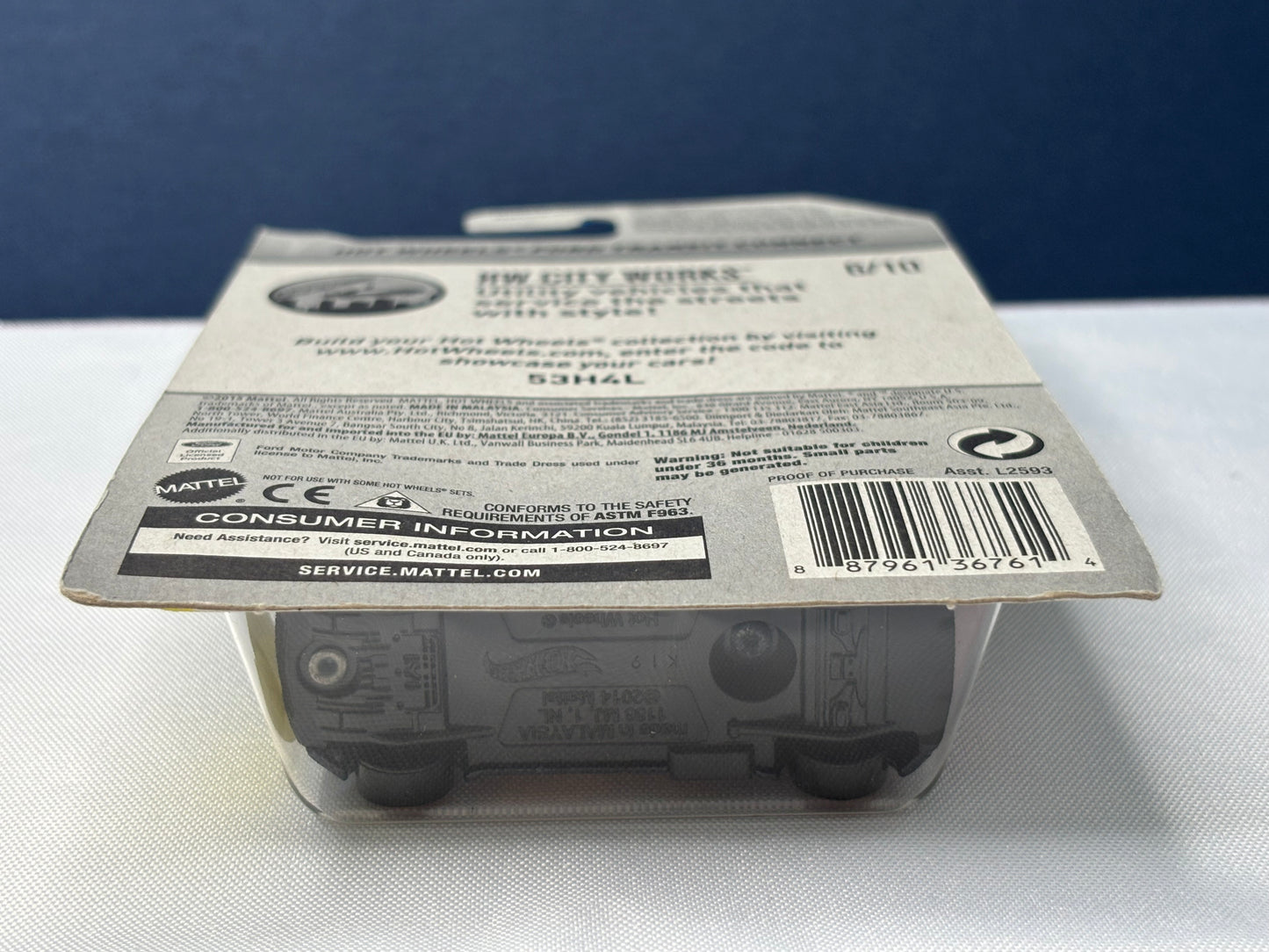 Hot Wheels Ford Transit Connect: 2017 Treasure Hunt